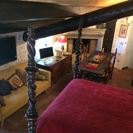 La Sangliere Bed & Breakfast Ampus Exterior foto
